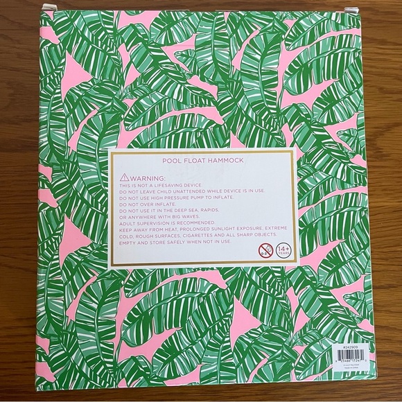 Lilly Pulitzer Pool Float Hammock Let’s Go Bananas - Picture 2 of 3